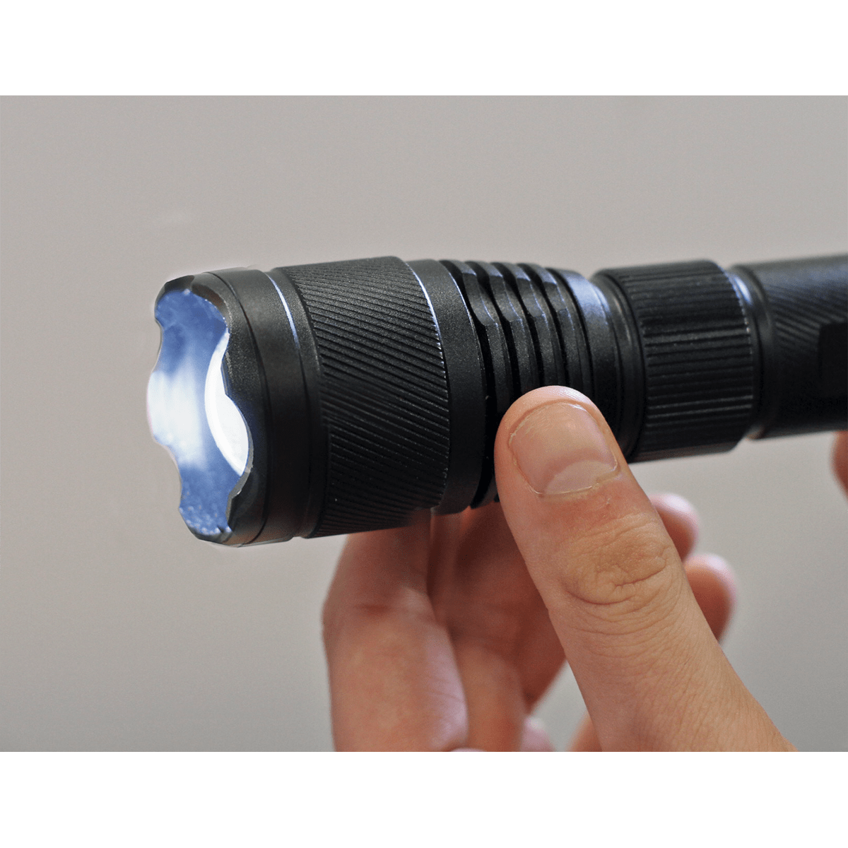 Sealey Aluminium Torch 10W CREE XPL LED Adjustable Focus Rechargeable LED449, Powered by a rechargeable 3.7V 2Ah Lithium-ion battery | Toolforce.ie