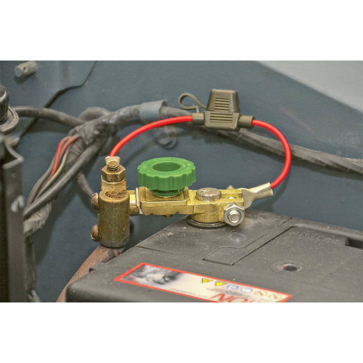 Sealey Battery Terminal & Fuse Holder 12-24V Anti-Theft BTANT1224V