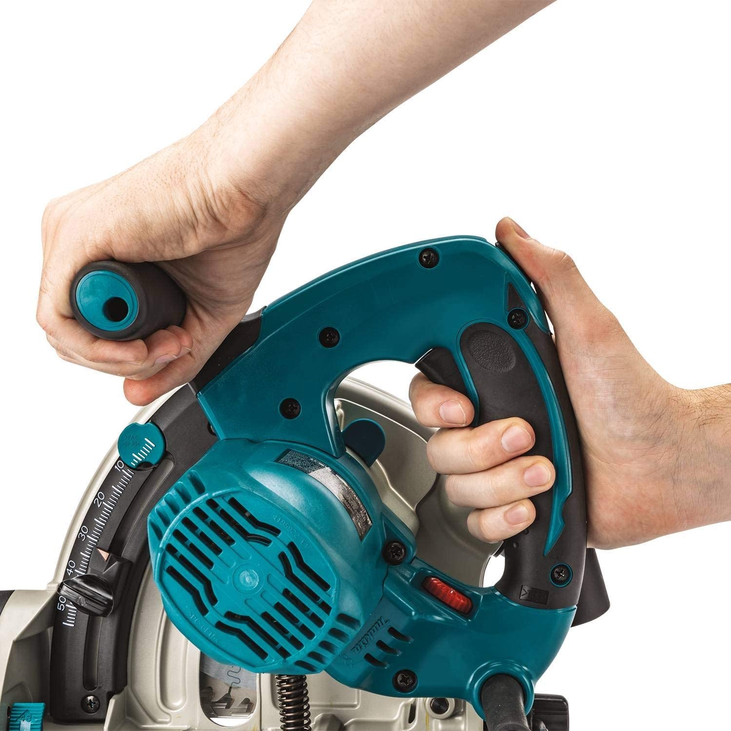 Makita Plunge Saw 110v MAKSP6000K1L | The motor has soft start for optimum control, along with electronic speed control and a constant speed circuit to keep performance consistent while under load. | toolforce.ie