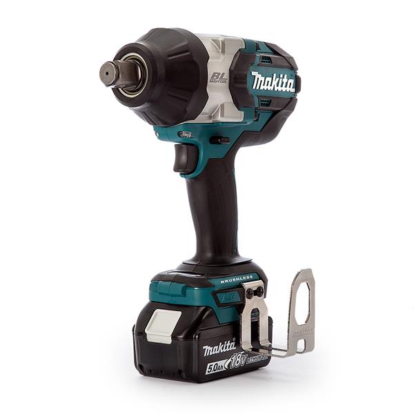 Makita 18v 34 1050nm Impact Wrench 2x 5.0ah MAKDTW1001RTJ | Makita DTW1001RTJ 18 Volt Brushless 3/4" Impact Wrench, 2 x 5.0Ah Batteries | toolforce.ie