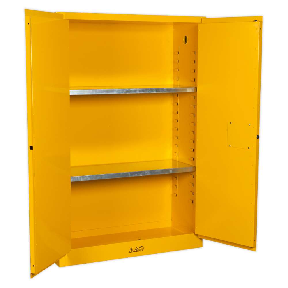 Two adjustable lipped shelves.