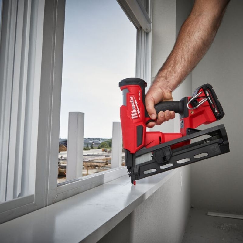 m18 battery power nail gun