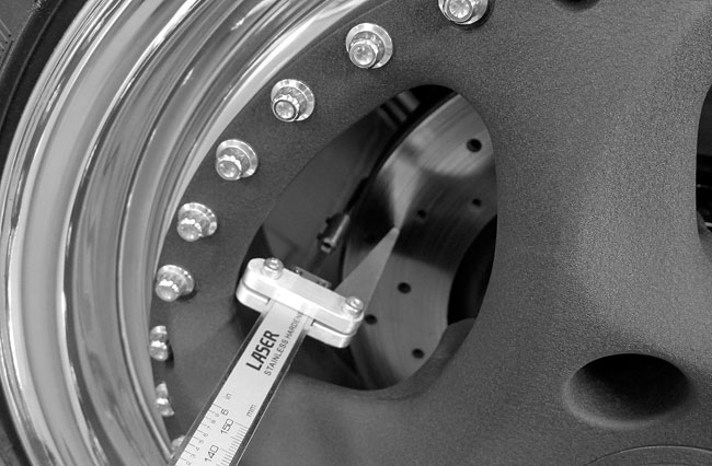 Designed to measure the thickness of the brake discs with the wheels still on the vehicle.