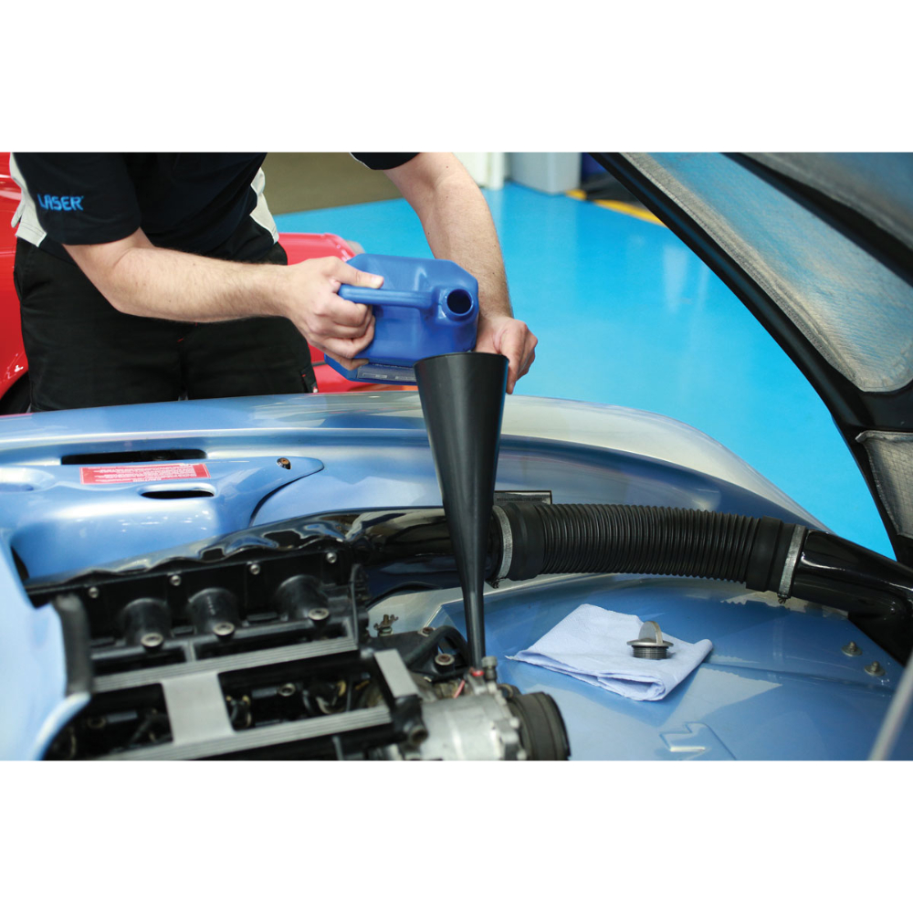 Measuring 40/45mm width x 50mm depth x 17mm spout x 130mm overall length.  460mm long x 120mm diameter x 15mm spout.