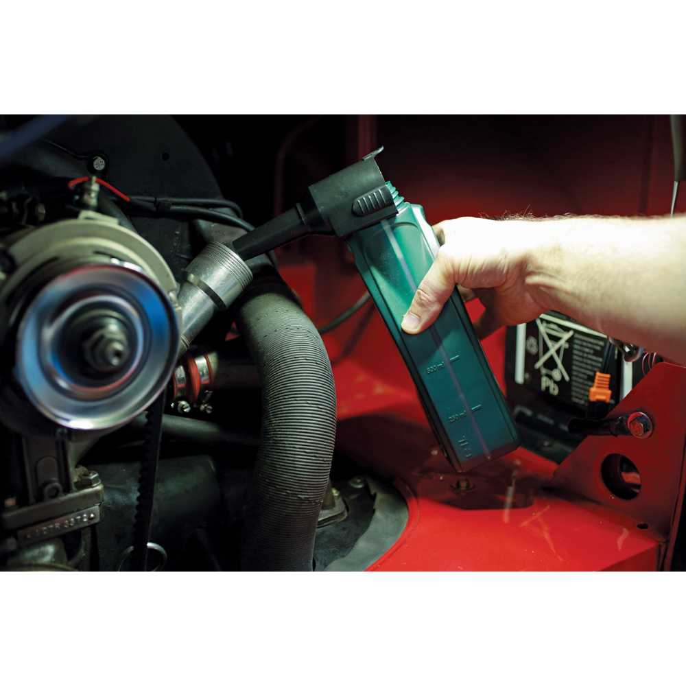 Pair of small funnels that clip to the neck of an oil bottle - to fit 25mm & 30mm diameter bottles.