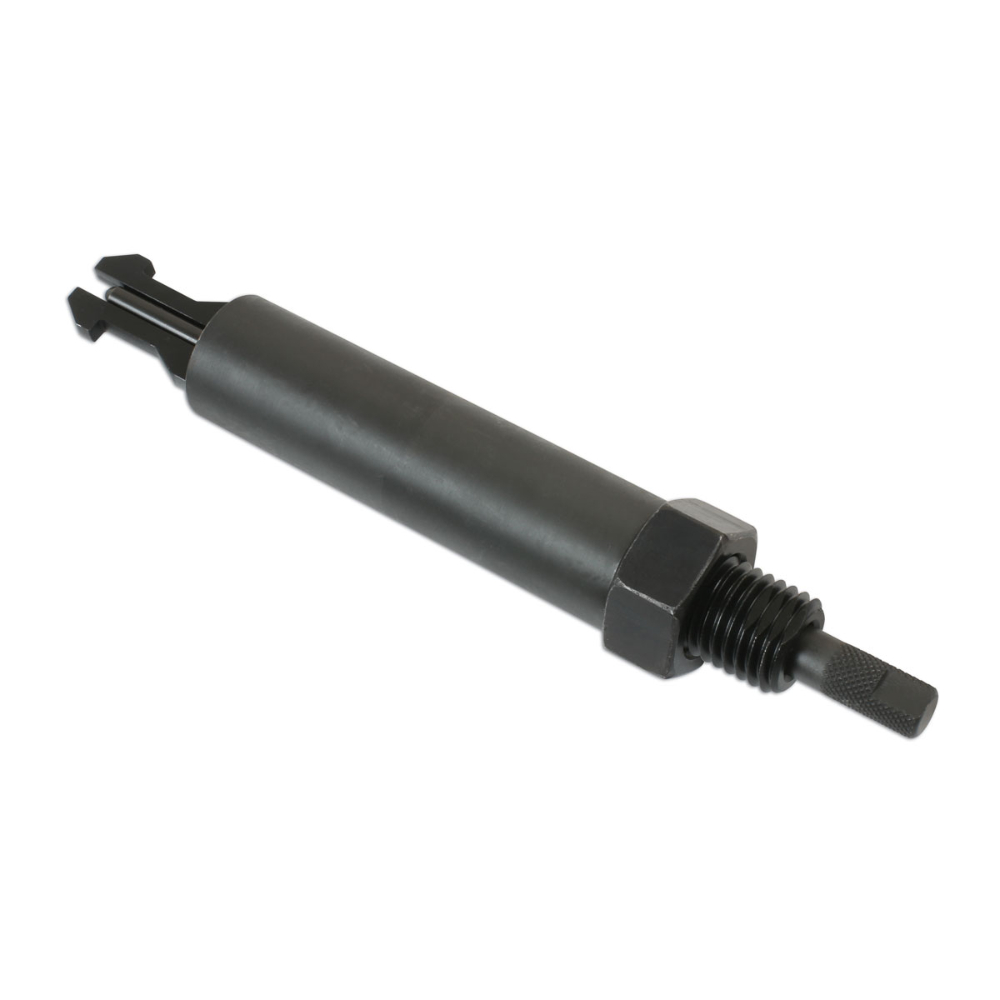 Engine: 4JX1 3.0L diesel engine (1998 to 2004).