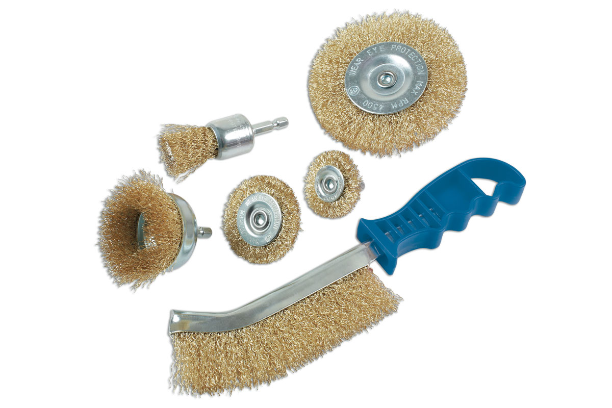 Contents: 1 x general purpose hand brush with a plastic handle; 3 x wire wheel brushes with 1/4 " shaft (40mm, 50mm & 100mm); 1 x cup brush with 1/4"shaft (55mm); & 1 x end brush with 1/4" shaft (25mm).