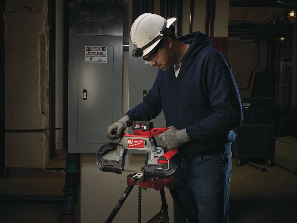 milwaukee m18 fuel bandsaw