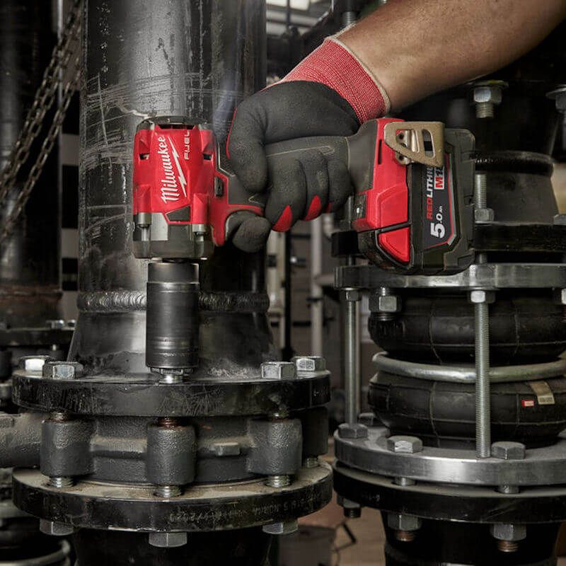 Milwaukee M18 Fuel Small Impact Wrench With Friction Ring