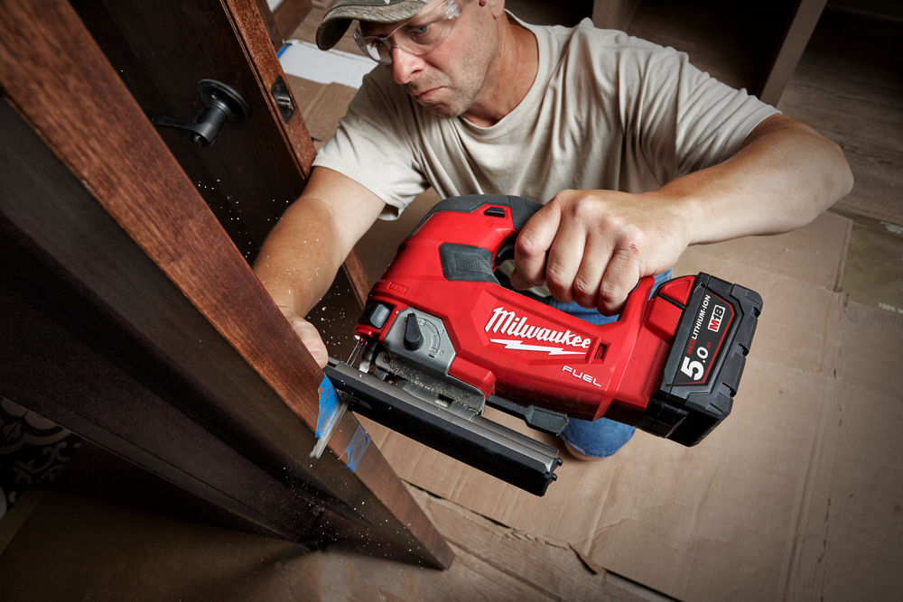 carpenter cordless jigsaw