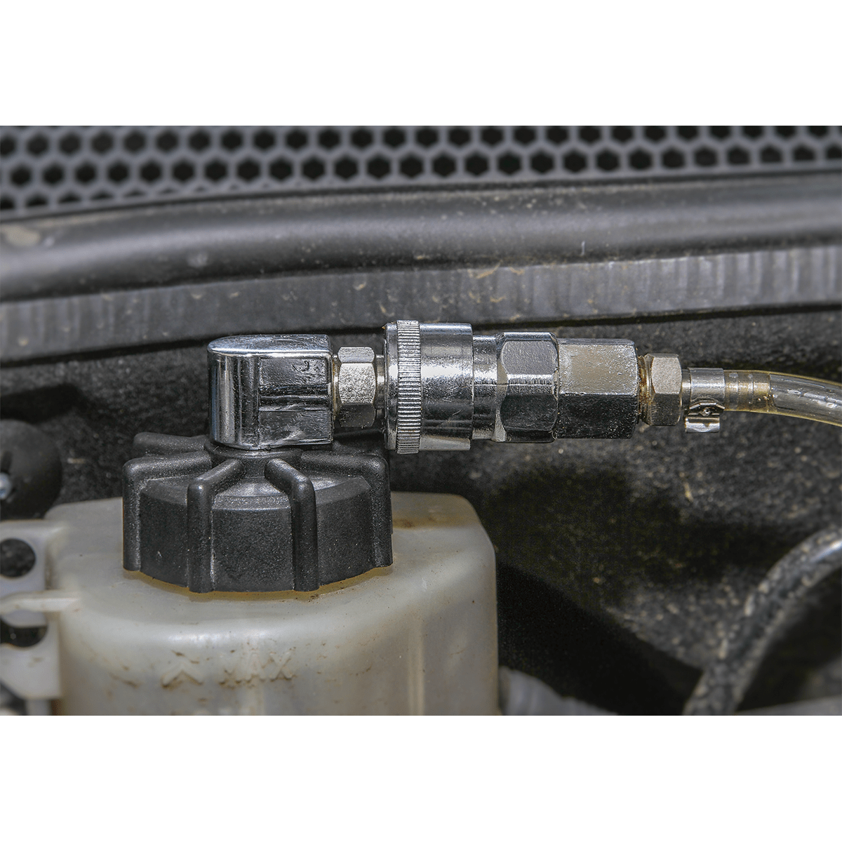Sealey Pneumatic Brake & Clutch Bleeder 1.5L VS821