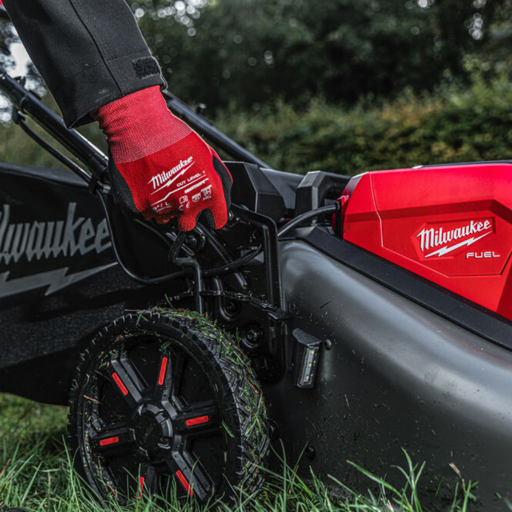 Milwaukee M18 Fuel 36v Dual Battery SelfPropelled Lawn mower M18F2LM53