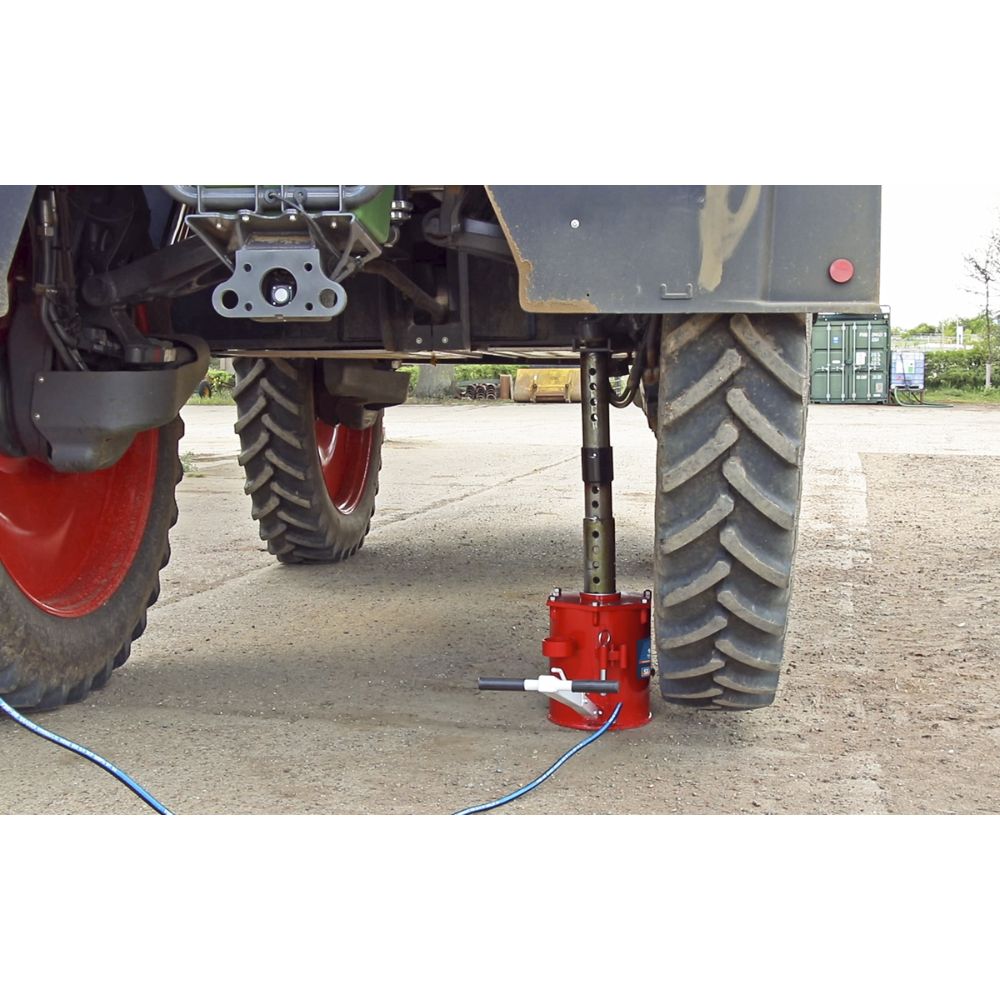 heavy plant, tractors and commercial vehicles Jack AJS10000