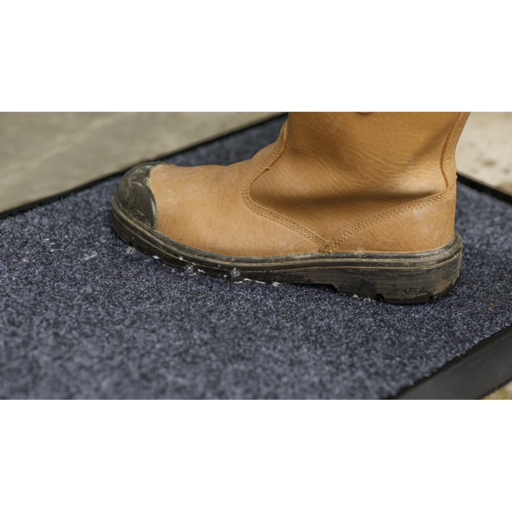 Sealey Rubber Disinfection Mat With Removable Polyester Carpet 450 x 750mm DRM01