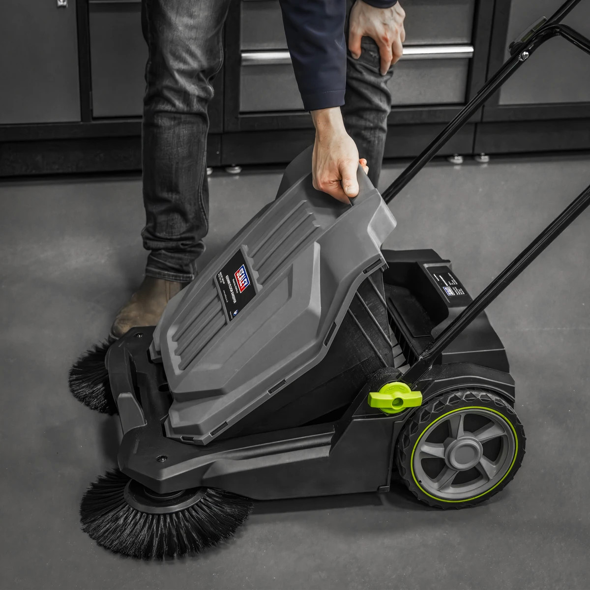 Sealey Floor Sweeper 650mm FSW70