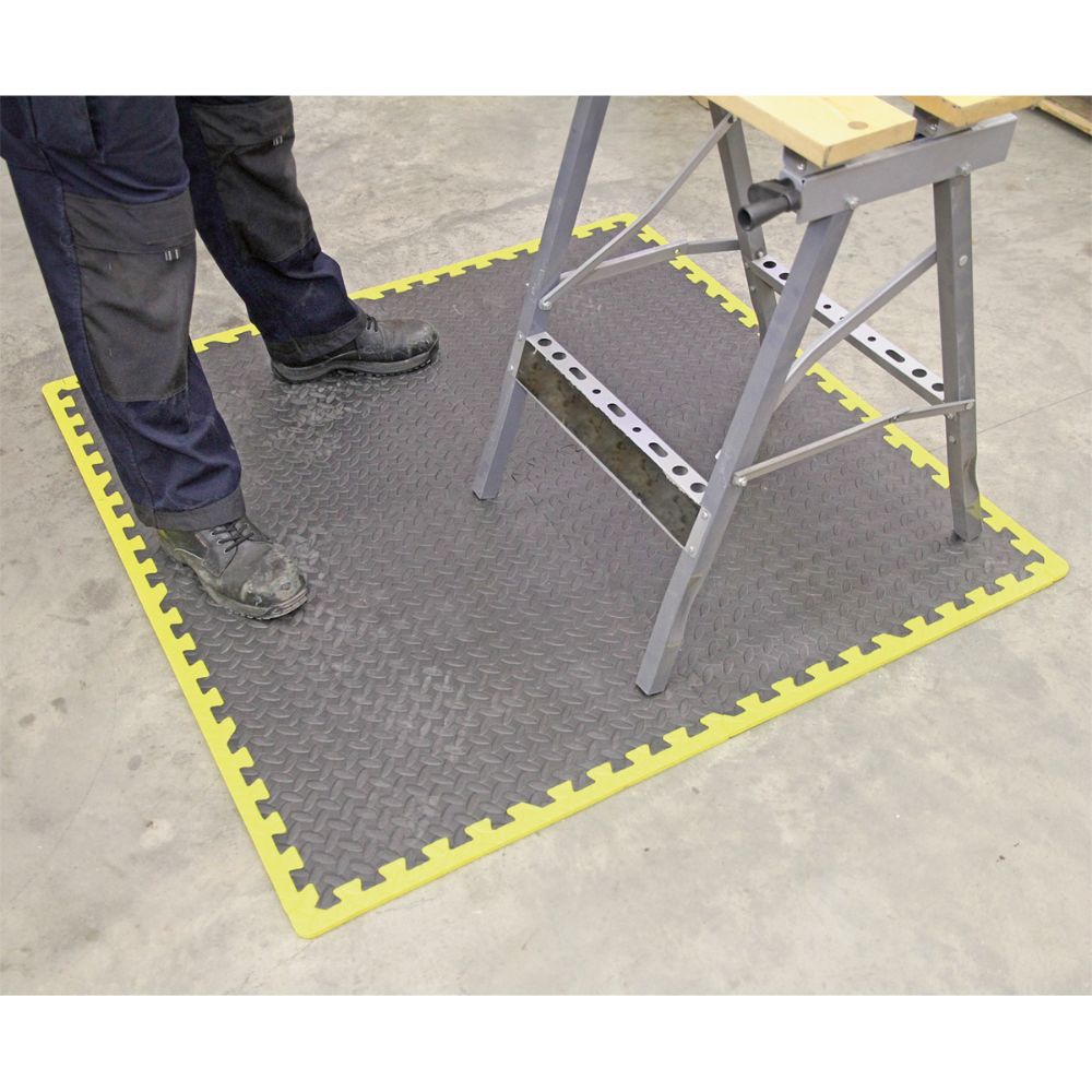 Sealey Interlocking EVA Foam Workshop Mat Set 1240 x 1825mm with Hi-Vis Edges MIC1218Y3