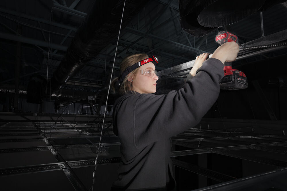 Milwaukee USB Rechargeable Hard Hat Head Torch L4 HLRP-301