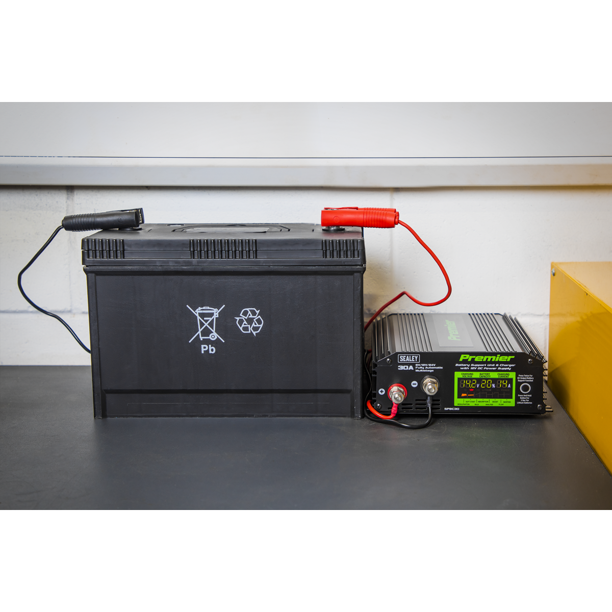 Zero volt battery charging, enabling recovery and charging of a completely discharged battery