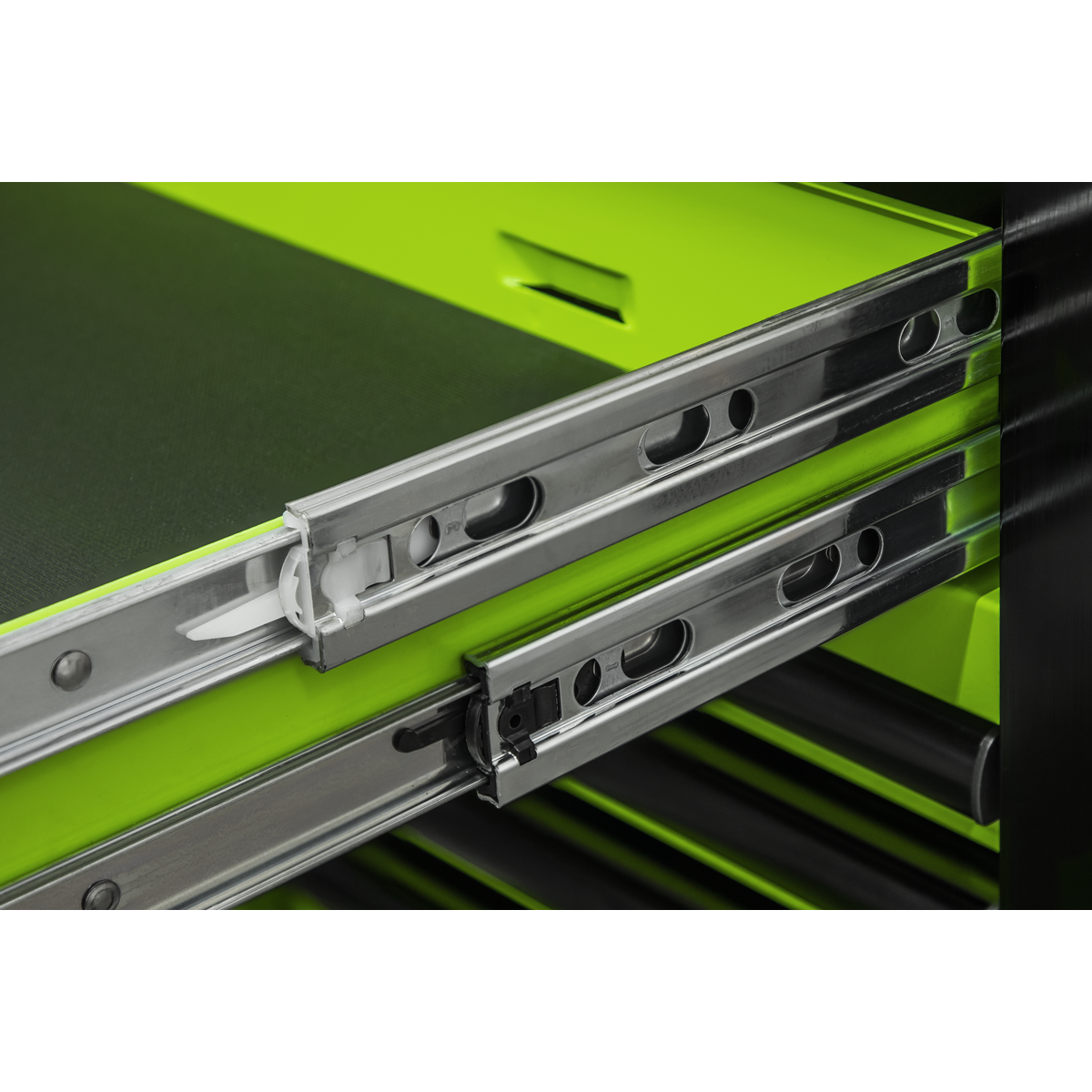 Each drawer features stylish black anodized drawer pulls, plus pre-cut non-slip liners