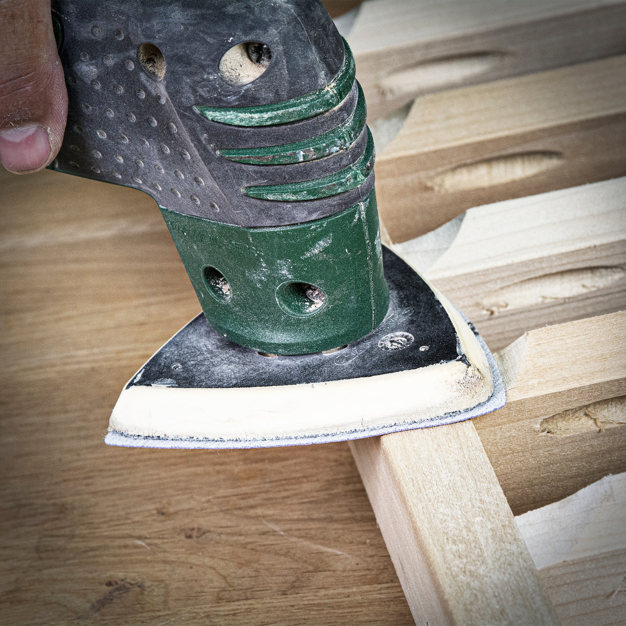 two layers of resin keeps the abrasive grit firmly bonded to the backer for increased lifespan