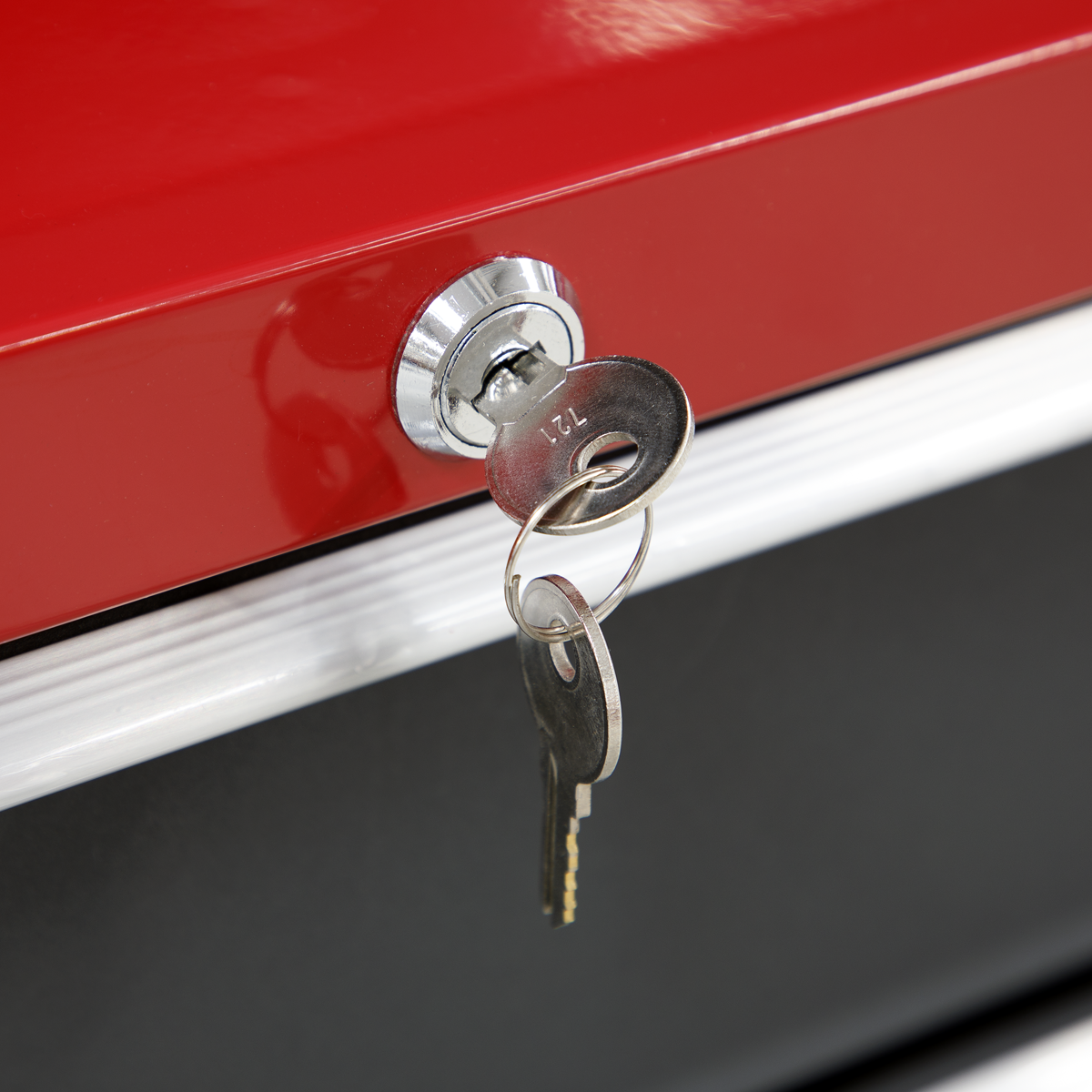 Sealey secure lockable tool storage cabinet