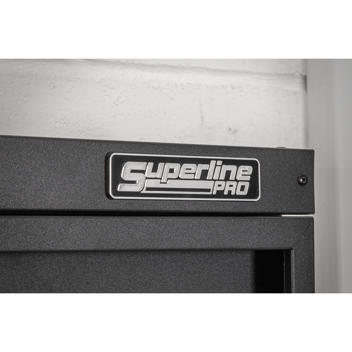 Superline Wallmounted workbench