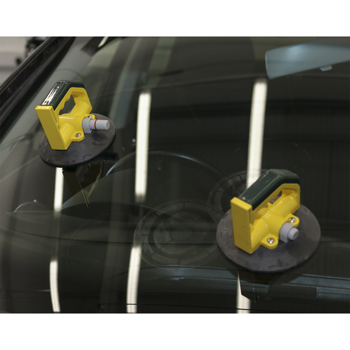 Twin profiled rubber suction cups designed for strength and reliability.