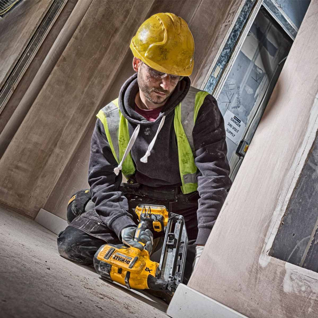 DeWalt heavy duty Nail gun