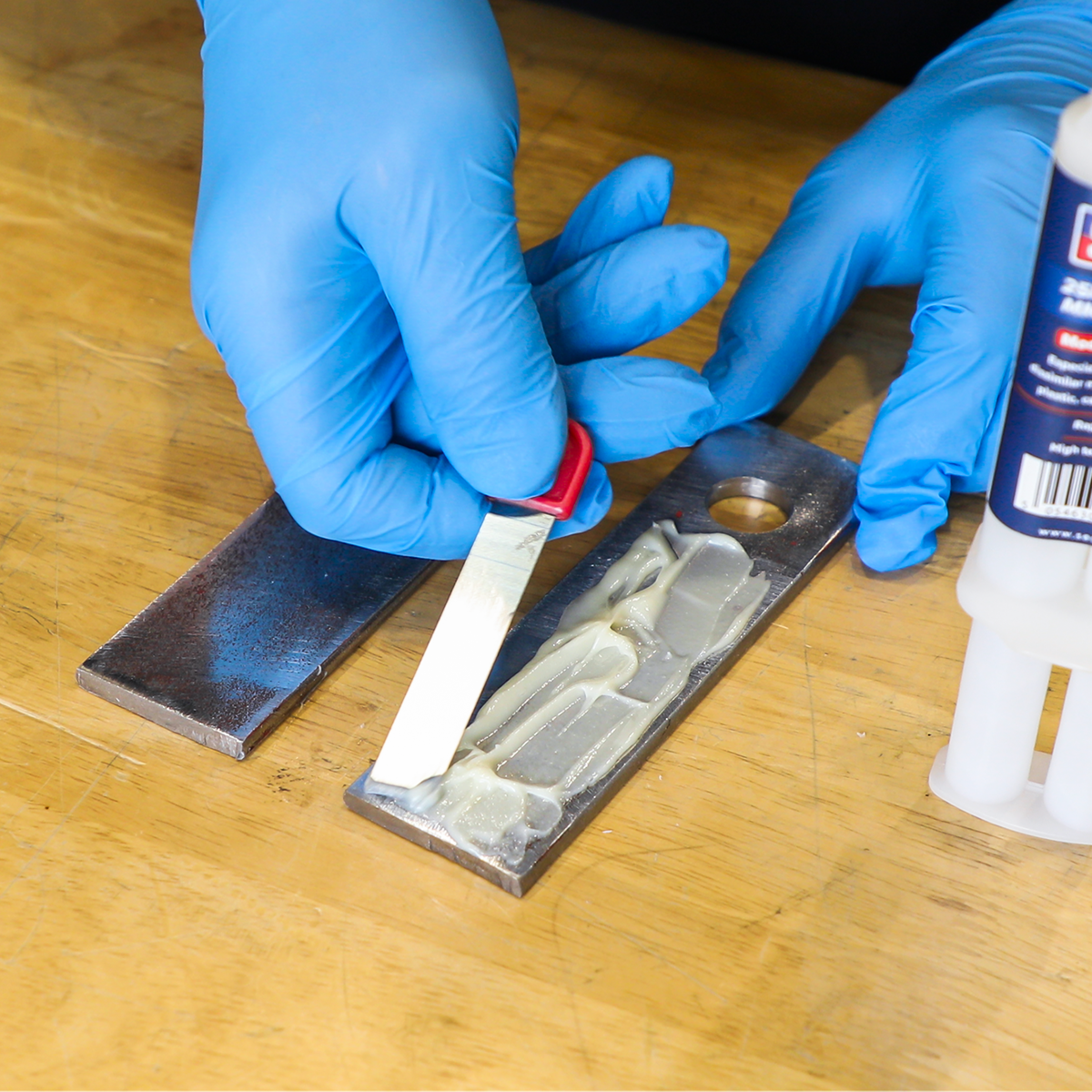 MMA ADHESIVE - Methyl Methacrylate Adhesives are especially suited to bonding a wide variety of dissimilar materials including metals, plastics, carbon fibre and wood.