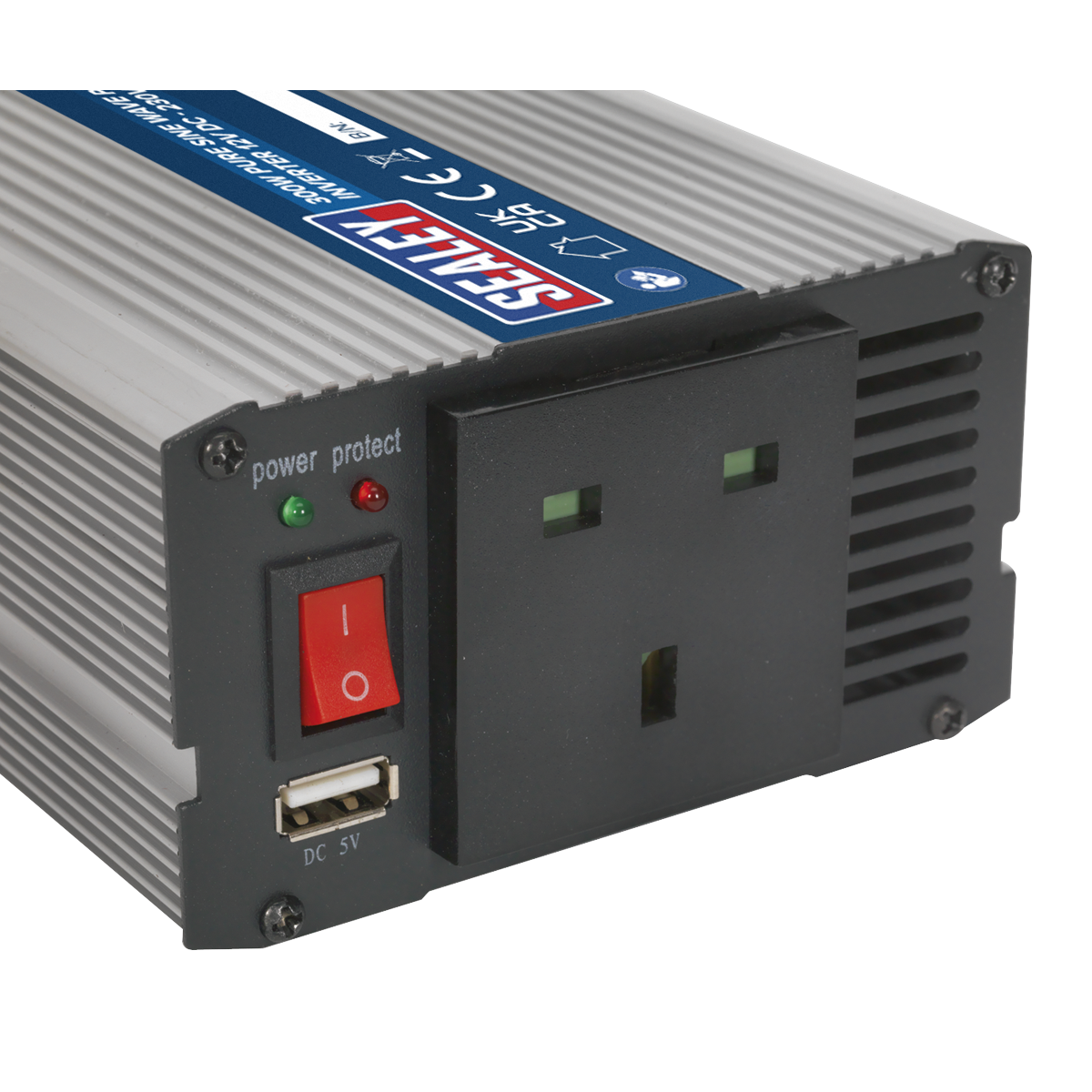 Operates from a 12V DC power supply found in cars, caravans, boats and commercials.