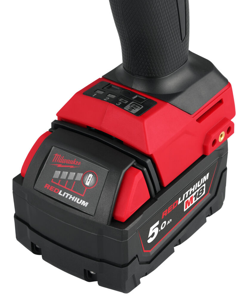 Milwaukee M18 High torque impact wrench with 2 5 amp batteries