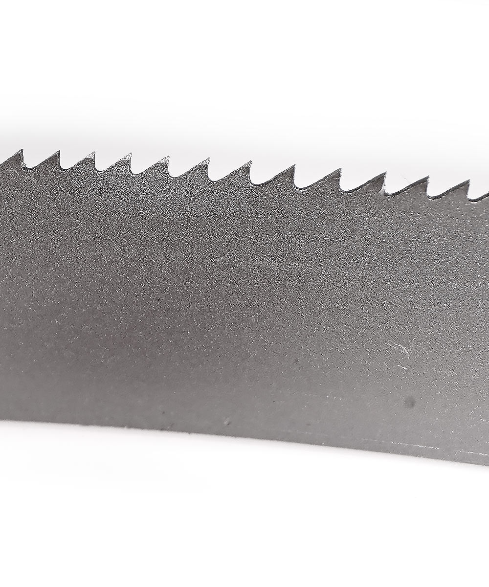 Replacement band saw blades for portable bandsaws