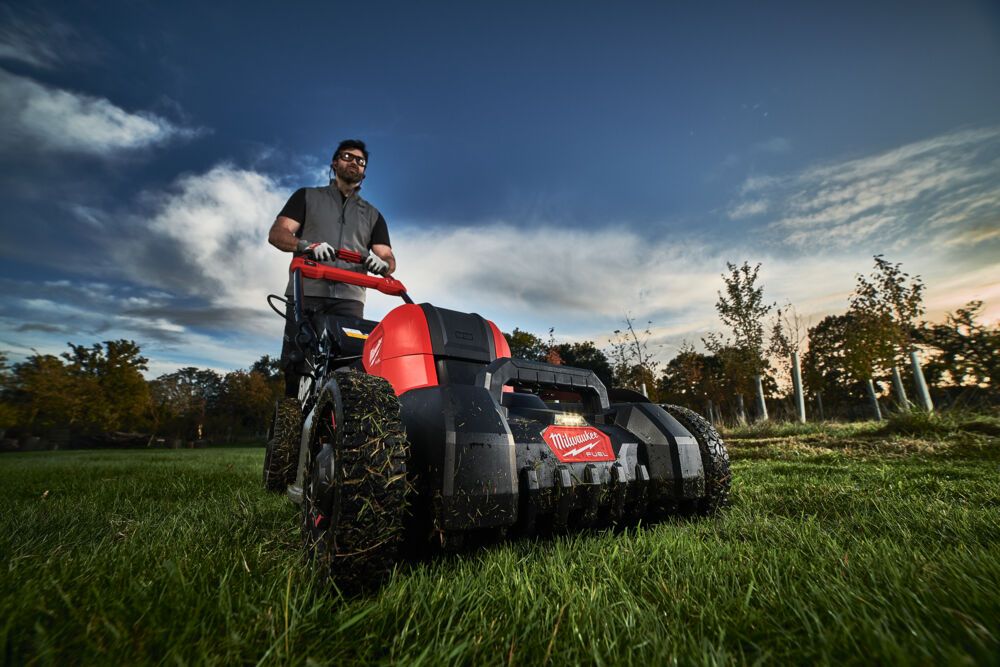 Milwaukee 18v lawnmower