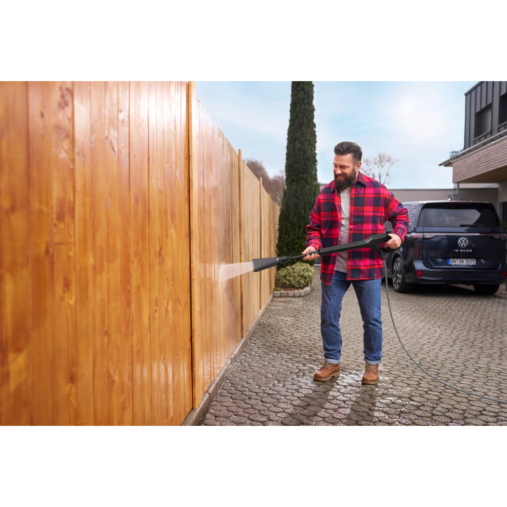 Karcher powerful flexi pressure washer