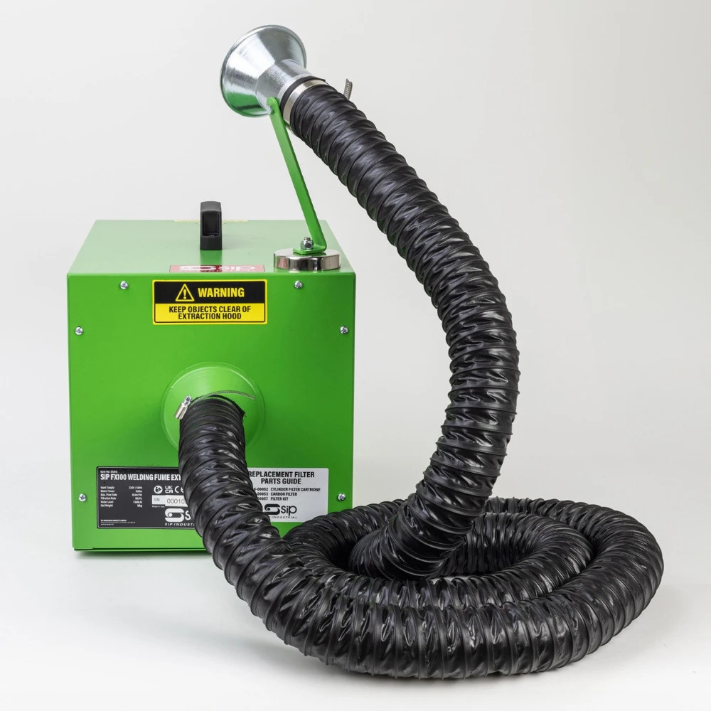 Featuring a powerful 3-stage filtration system and fitted with a 2mtr reinforced suction hose and large magnetic suction hood, the FX100 filters 99.5% of sparks, spatter and dust as well as harmful fumes and gases.
