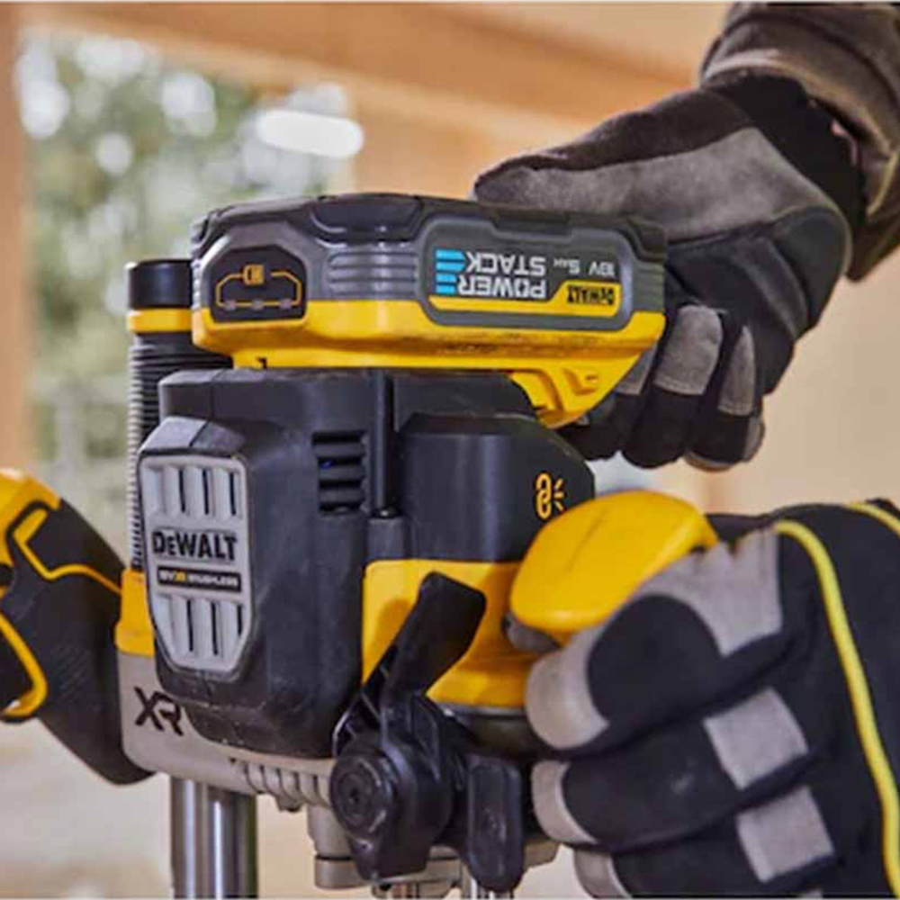 Dewalt cordless 1/2" Plunge Router Kit