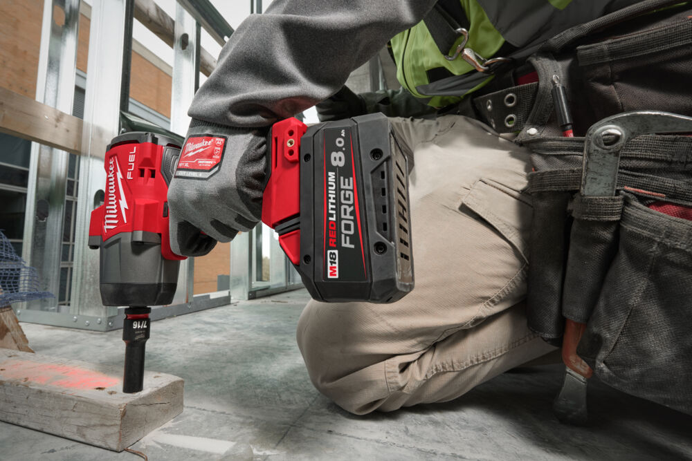 professional long runtime 8.0Ah battery