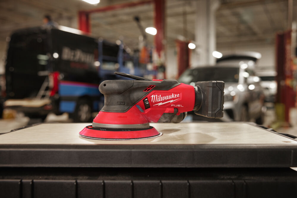 Milwaukee M12 cordless Sander