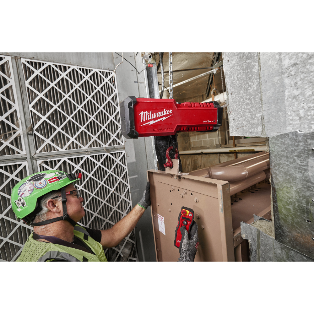 Milwaukee battery powered 1 Ton Chain Hoist