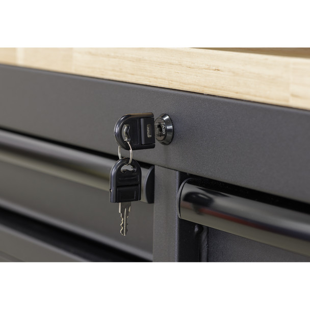 Two heavy-duty riser drawers with 45mm ball-bearing slides, suitable for heavier load, with full height rear locking mechanism.