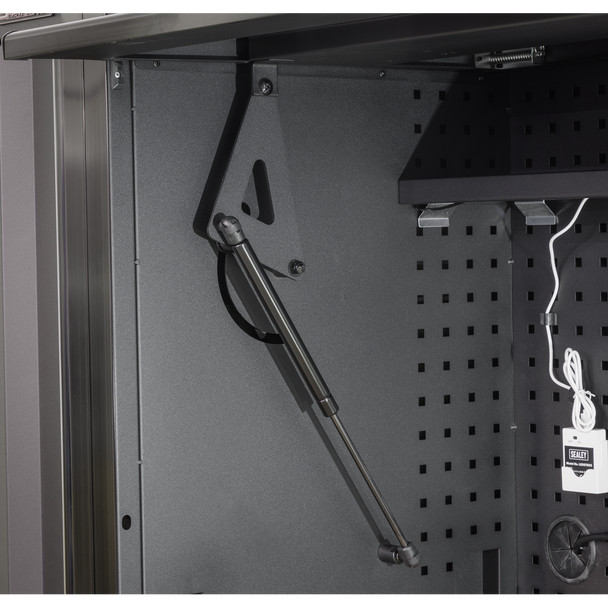 Drawers feature anodized heavy-duty pulls and pre-cut non-slip liners, with a textured industrial powder coated finish.