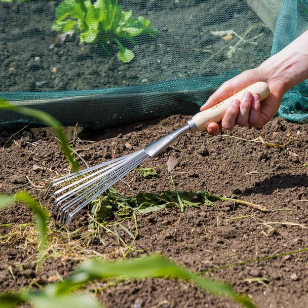 Sealey Premier Leaf Hand Rake with Ash Handle & Stainless Steel Tines GTWH001