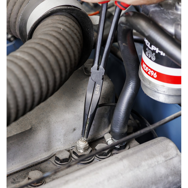 mechaincs long nose pliers