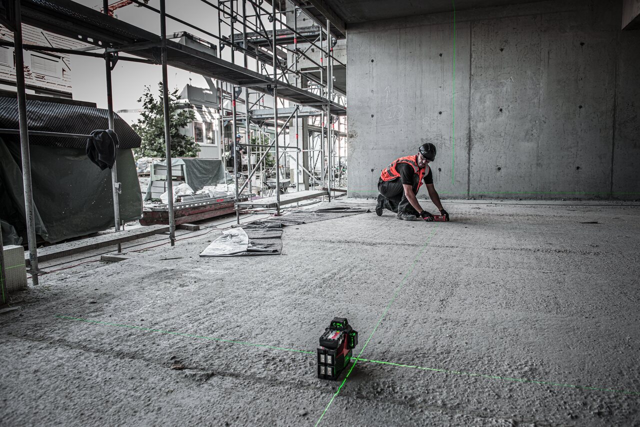 Milwaukee Laser Line Detector Compatible with 
M12 A3PLO, M12 3PL, M12 CLLP4, CLL, M12 CLLP, L4 CLL, L4 CLLP