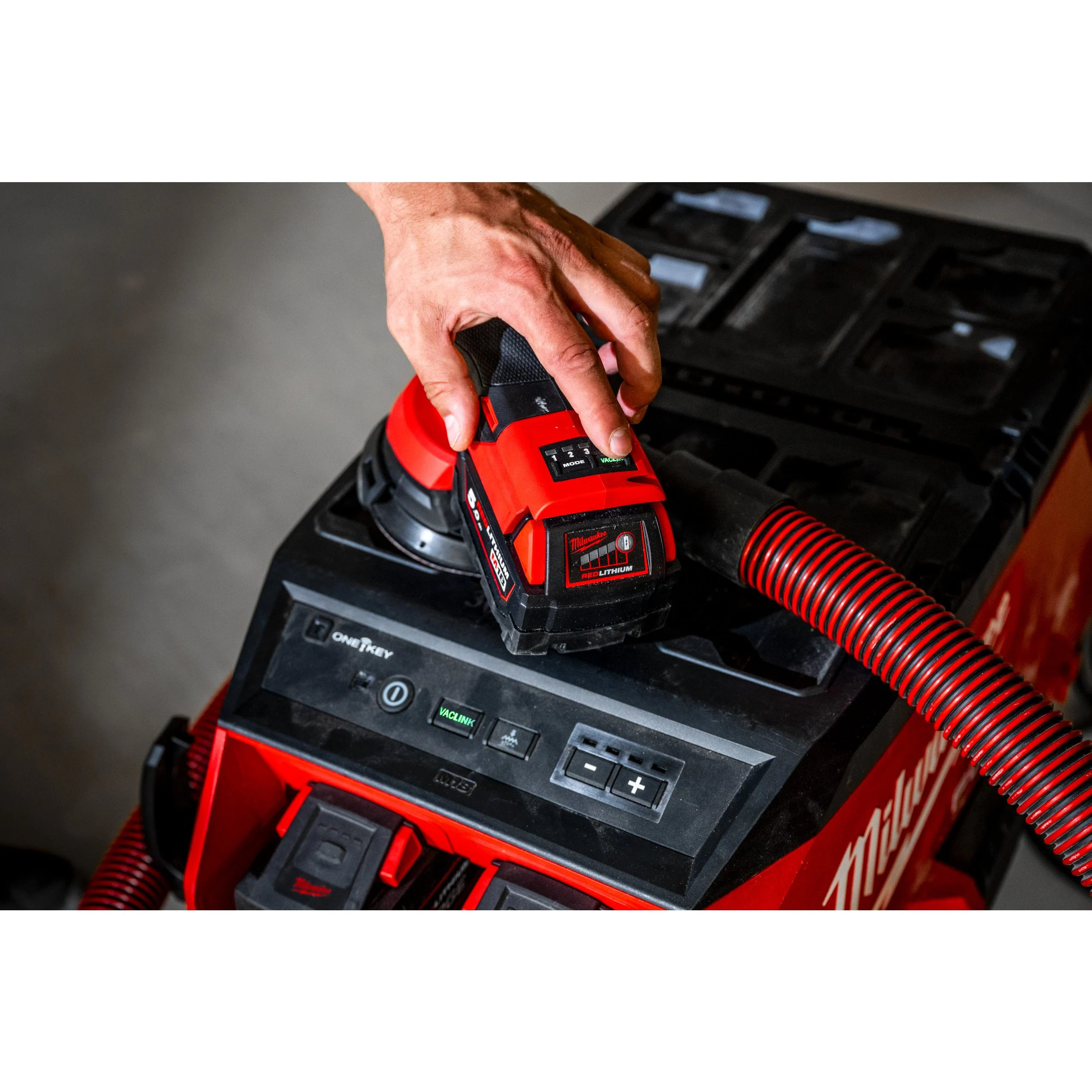 Milwaukee M18ONEF2VC34M M18 Fuel M Class AC/DC Dual Battery Dust Extractor with VACLINK