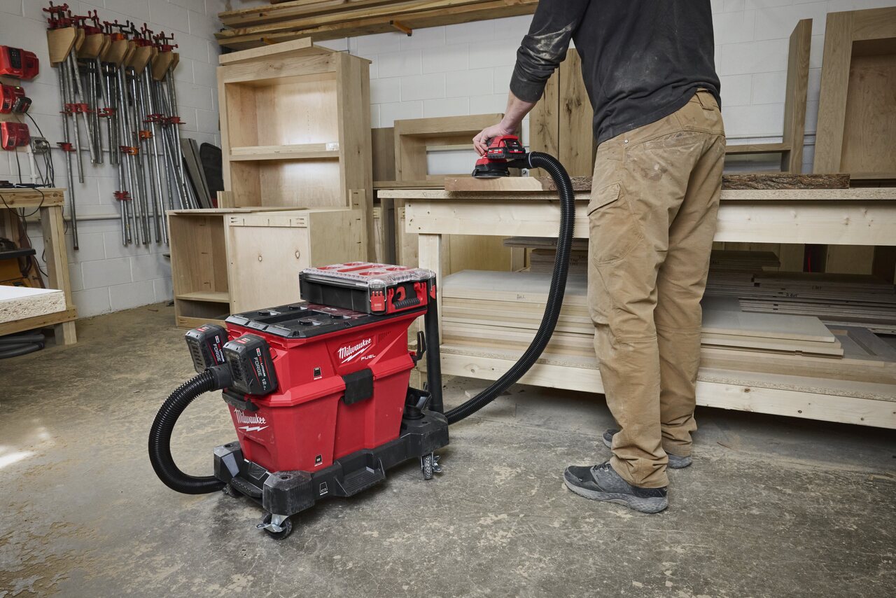 Milwaukee packout vacuum cleaner