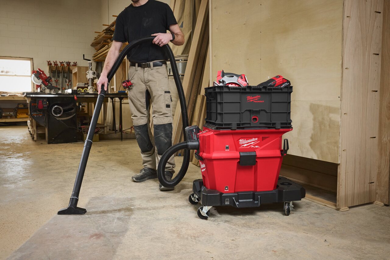 Milwaukee vacuum that can be used as a efficient dust extraction