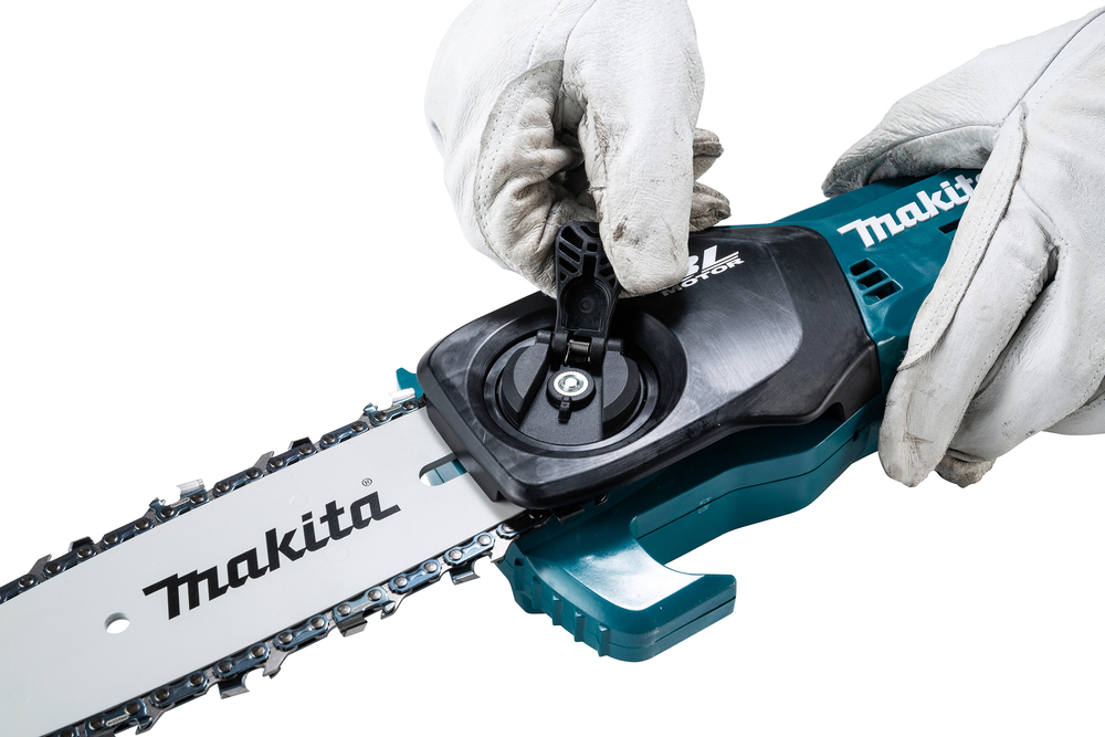 Makita extendable chainsaw