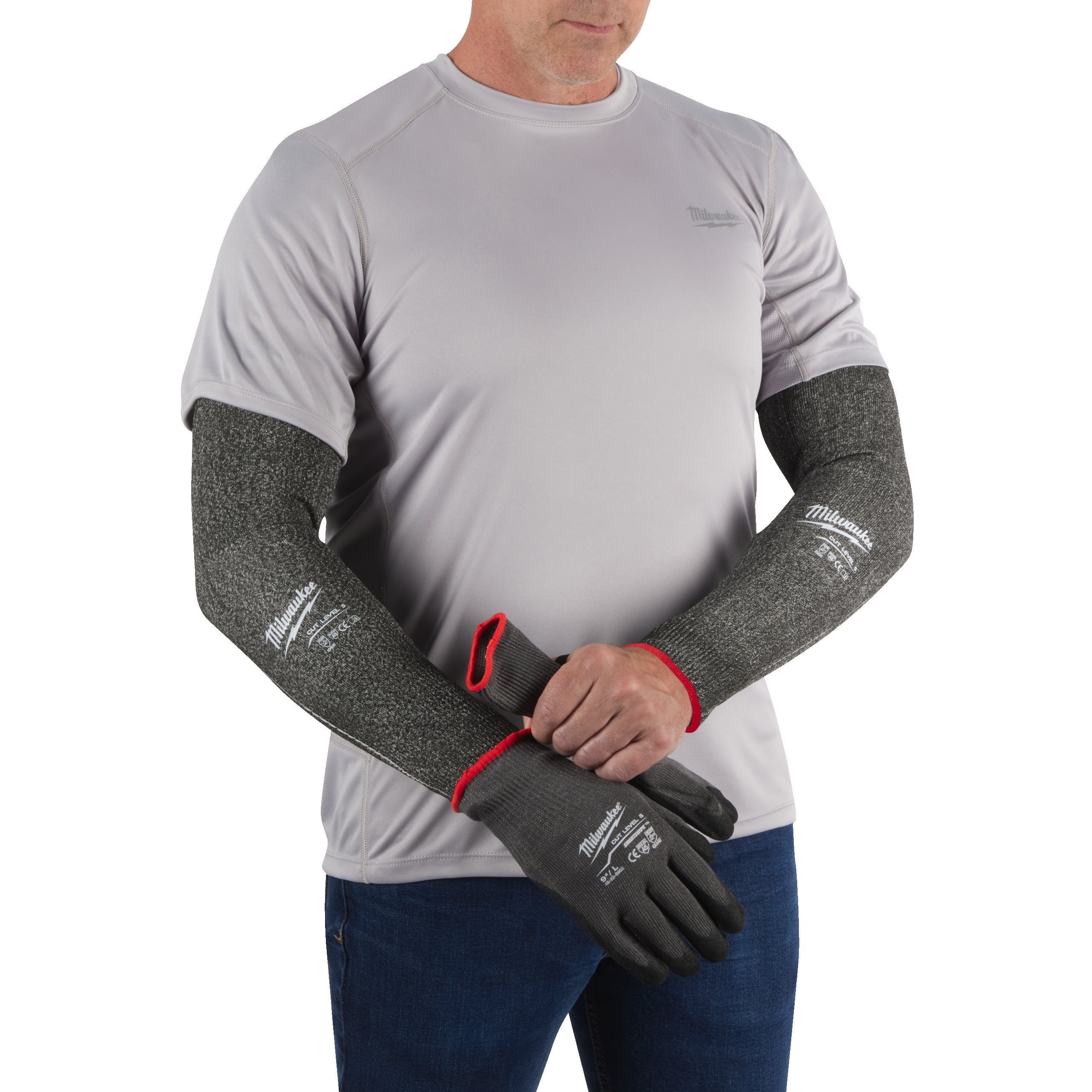 High stretch nylon material with 4-way stretch points to fit users’ arms.