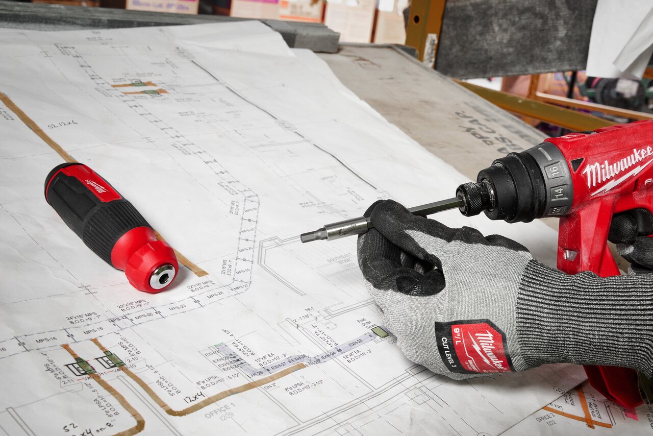 Milwaukee 14 in 1 Torx Multi-Bit Screwdriver 4932492810